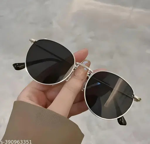 Stylish Sunglasses For Men And Women With Hard Case